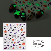 Autocollants pour ongles d'Halloween qui brillent dans le noir, autocollants 3D mignons pour ongles avec des motifs de fantômes, citrouilles, chauves-souris, chats, crânes, fournitures pour ongles