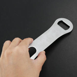 Abridor de botellas de acero inoxidable de 18 cm, forma plana, abridor de cerveza multifuncional para uso en el hogar y bar, fabricado en Yangjiang XR90578 - Product Image 2