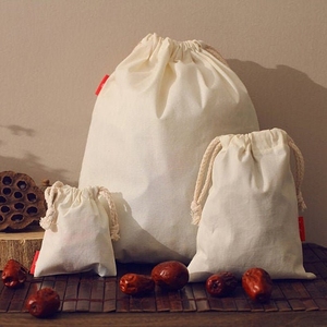 Sacs à poussière en satin blanc avec cordon de serrage, en soie et coton, grand format, de luxe, personnalisables avec logo, pour l'emballage de chaussures, vente en gros - Product Image 6