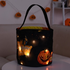 Nuevo y en Oferta: Cesta de Halloween con Luces LED, Cesta de Calabazas que Brilla en la Oscuridad, Bolsa de Regalo para Dulces de Halloween, Decoración para Fiestas - Product Image 5