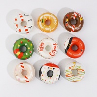 Vente en gros mignon PU mousse beignet porte-clés Squishy Fidget jouet pour le soulagement du stress et de l'anxiété décoration de bureau cadeau fournitures de vacances de Noël