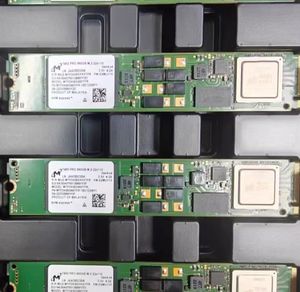 Venda quente 7450 PRO 7.68TB M.2 SSD MTFDKBZ7T6TFR-1BC1ZABYY Solid State Drive - Product Image 3