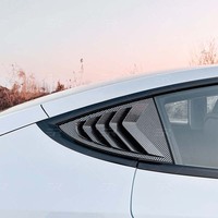 Accessoires extérieurs automobiles en gros : Cache d'aération latéral arrière en ABS noir brillant effet fibre de carbone pour Tesla Model 3/Y