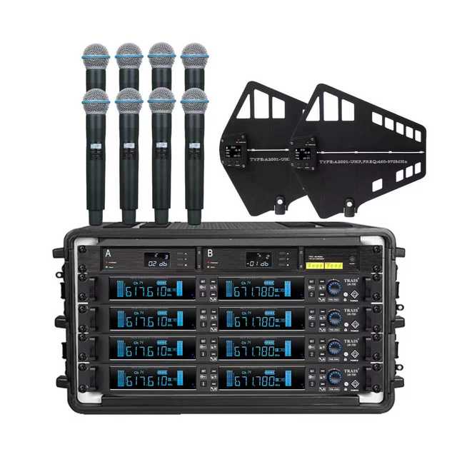 Professional Two Channels True Diversity Wireless Performance Microphone and 16-channel Antenna Amplifier