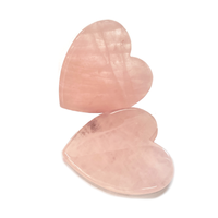 Vente en gros de pierres Gua Sha en quartz rose en forme de cœur avec logo personnalisé, outil de massage facial et corporel en cristal rose Guasha, outil de beauté
