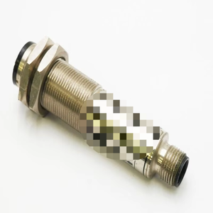 Capteur diffus énergétique RT418 / P-200-S12 RT418 / P200S12 électronique-utilisé-nouveau PLC d'automatisation industrielle de stock prêt d'origine - Product Image 1