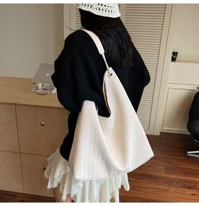 Bolsos de Hombro de Cuero para Mujer, Bolsos de Mano Multifuncionales para Viajes al Aire Libre, Bolsos de Trabajo de Gran Capacidad, Bolsos de Mano de PU - Product Image 4