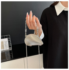 2025 primavera estate nuovo elegante <span class=keywords><strong>argento</strong></span> e oro spirale ostrica acrilico Shell pochette borsa da donna - Product Image 5