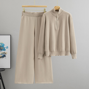Ensemble pull et pantalon tricoté pour femme, col montant, coupe ample, anti-boulochage, manches longues, pantalon large, idéal pour l'hiver - Product Image 1