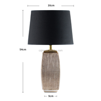 Lampe de bureau en céramique LED et lampe de table en métal pour intérieur