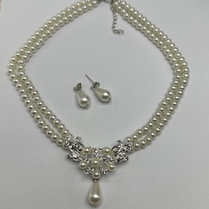 Conjunto de joyería de moda femenina de temperamento americano europeo, <span class=keywords><strong>Collar</strong></span> corto de clavícula con incrustaciones de cristal de perla de <span class=keywords><strong>novia</strong></span> - Product Image 4