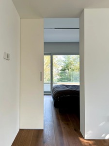 Marco de puerta de madera y aluminio extremadamente delgado, puerta interior invisible - Product Image 4