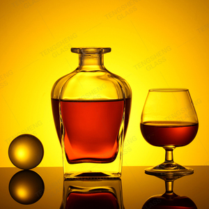 Bouteilles en verre pour <span class=keywords><strong>whisky</strong></span> et bouteilles en verre pour brandy de haute qualité, vente directe d'usine - Product Image 6