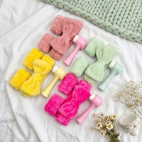 Ensemble de beauté en polaire corail avec bandeau SPA, bracelet et brosse faciale pour femmes, pour le soin quotidien de la peau, le lavage du visage, le masque et le démaquillage