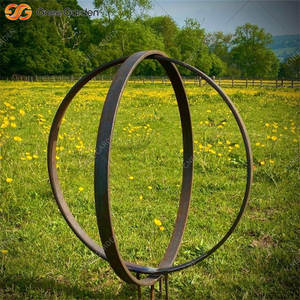 Bague en acier corten moderne Sculpture en métal rouillé faite à la main pour décoration de paysage de jardin - Product Image 2