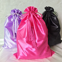 Sacs à cordon personnalisés en satin de soie pour perruques, avec pompon, pochette de rangement pour emballage d'accessoires textiles et de sous-vêtements