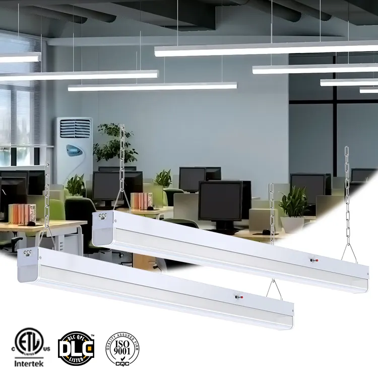 ETL DLC จดทะเบียนโคมไฟแขวนหลอดเพดานอลูมิเนียมที่อยู่อาศัย 4ft 8ft หรี่แสงได้ Triproof Led เชิงเส้นแสงกระบอง