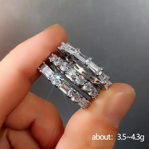 Anello da Donna F1373 con Zirconia Cubica Sintetica, Montatura Rotonda a Pavé, Anello alla Moda - Product Image 6