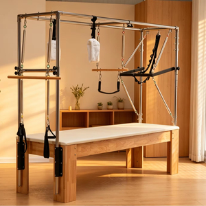 Máquina Reformer Clásica Multifuncional para Rehabilitación, Mesa <span class=keywords><strong>de</strong></span> Trapecio y <span class=keywords><strong>Cama</strong></span> Oscilante con Sistema <span class=keywords><strong>de</strong></span> Torre Robusto para Uso Terapéutico - Product Image 1