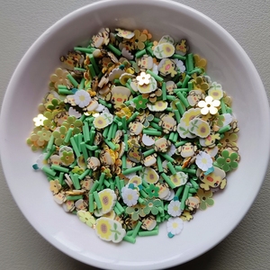 Décorations de Pâques en argile polymère, tranches de poussins, décorations de printemps, garnitures pour slime, accessoires de bricolage - Product Image 1