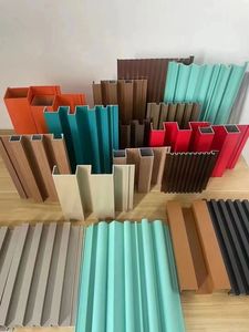 Revestimiento de Pared de Aleación de Aluminio Acanalado Moderno y de Lujo, Paneles Decorativos Ventilados para Interiores y Exteriores, Muros Cortina para Centros Comerciales - Product Image 2