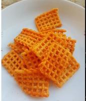 Chips de tortilla - Snacks style Doritos, chips triangulaires de tortilla soufflées et torsadées, livraison directe du fabricant