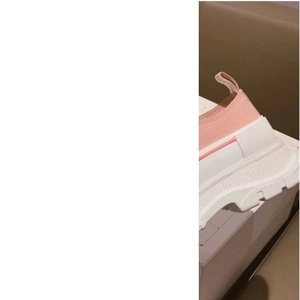 Top-quality stylish and simple casual <b>shoes</b> with rubber outsole for good grip. Luxury canvas <b>shoes</b> for both men and women. - Product Image 3
