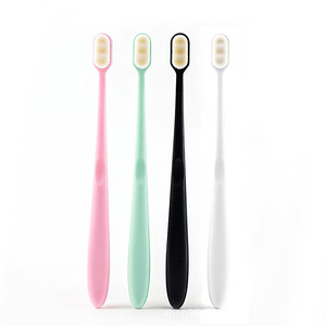 Disposable <b>Pet</b> Toothbrush Soft Bristles For Cats And Dogs Black White Pink Green PP Material - Product Image 3