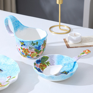 <span class=keywords><strong>Vaisselle</strong></span> <span class=keywords><strong>en</strong></span> céramique de style europé<span class=keywords><strong>en</strong></span>, luxe léger, rétro, créative, avec décor <span class=keywords><strong>en</strong></span> relief sous glaçure, peinte à la main, assiette, bol, tasse, cuillère, vase - Product Image 3