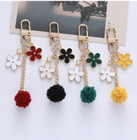 Porte-clés pendentif fleur de cerisier de style japonais, chaîne de téléphone creuse en forme de cœur mignonne pour fille, décoration d'emballage