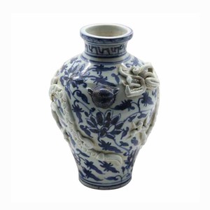 <span class=keywords><strong>Vaso</strong></span> Antico in Porcellana della Dinastia Yuan con Motivo a Fiori e Dragone Blu e Bianco - Product Image 6