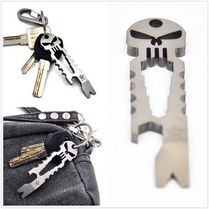 Porte-clés multifonction personnalisé en alliage de zinc et acier inoxydable, outil tactique multi-usages avec tournevis et ouvre-bouteille - Product Image 3