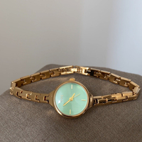 Montre décontractée de luxe, montre de mode exquise, montre élégante et décontractée, montre à chaîne délicate, montre pour femme
