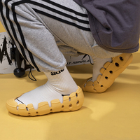 Nouvelles pantoufles de massage des pieds en réflexologie à bout fermé pour l'intérieur et l'extérieur, unisexes, tendance été