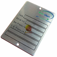 Plaques nominatives en acier inoxydable gravées au laser, étiquettes extérieures en aluminium, plaques métalliques gravées à la machine