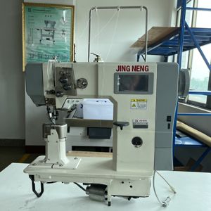 Machine à coudre industrielle à <span class=keywords><strong>double</strong></span> aiguille avec écran tactile de grande taille pour divers produits et la fabrication de chaussures - Product Image 2