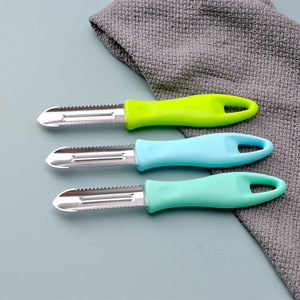 Cuchillo de Plástico y Acero Inoxidable, Raspador Manual de Escamas de Pescado, Utensilios de Cocina - Product Image 3