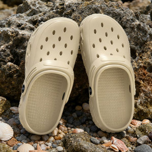 Zuecos de Verano para Mujer, Ligeros, con Suela de Goma, Sandalias de Moda para Pareja, en Blanco, Negro, Rojo Rosa y Albaricoque, Modelo 5091 - Product Image 3