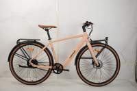 Vélo électrique en aluminium 250W conforme aux normes européennes, 700C, capteur de couple, batterie cachée 48V 10AH, frein à disque, suspension avant, étanche, 60 km d'autonomie