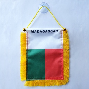 <span class=keywords><strong>Bandera</strong></span> de Madagascar Pequeña de Poliéster Satinado, Elegante <span class=keywords><strong>Bandera</strong></span> con Ventosa, Empaquetada Individualmente para Decoración de Fiestas y Automóviles - Product Image 1