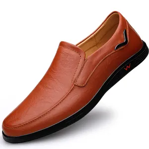 Handgefertigte Freizeitschuhe Lederchuhe für Herren Loafers weiche Moccasins Herrenbekleidungs-Schuhe Marken-Atmungsaktive Fahrschuhe