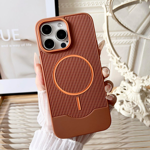 Coque de téléphone magnétique en TPU à faible quantité minimale de commande pour <span class=keywords><strong>iPhone</strong></span> 17 étui lentille colorée caméra couverture de téléphone portable pour <span class=keywords><strong>iPhone</strong></span> 15Pro Max 16E 14 13 12 MINI - Product Image 4