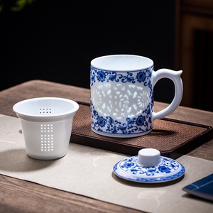 Taza de té exquisita verde y blanca de Jingdezhen, taza de oficina blanca de alta calidad, juego de té al por mayor, diseño exquisito, LOGO personalizado - Product Image 4