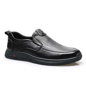Zapatos de Piel Sintética de Color Puro, Estilo Slip-On, de Alta Calidad, Mocasines de Moda, Zapatos de Vestir Negros Oxford para Hombre, Gran Venta - Product Image 1