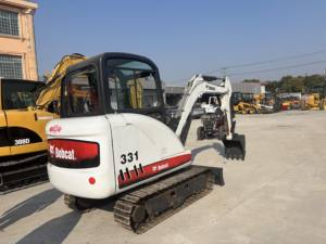 Miniexcavadora Bobcat 331 usada de alta eficiencia, excavadora compacta de 3 toneladas sobre orugas para trabajos de reparación de paisajismo y cimentación - Product Image 6