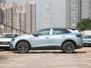 Voiture d'occasion <span class=keywords><strong>Volkswagen</strong></span> ID.4 X 2022 Pro EV Ultra-Longue Portée, Batterie 83.4kWh, 150kW RWD, Pneus R18, SUV Économe en Énergie pour Usage Domestique - Product Image 4