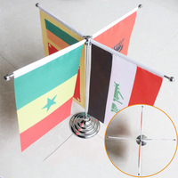 Mât de drapeau de table de bureau national décoratif en polyester à impression personnalisée avec support de mât de drapeau de bureau en acier inoxydable à base de métal