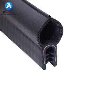 Pièces automobiles OEM personnalisables Bande d'étanchéité et coupe-vent pour porte Protection de <span class=keywords><strong>pare</strong></span>-<span class=keywords><strong>brise</strong></span> <span class=keywords><strong>Joint</strong></span> de bord de garniture de fenêtre de voiture en caoutchouc - Product Image 3