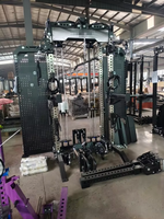 Machine de musculation multifonction intégrée avec Lat Pulldown, Low Row, Smith Cable Crosser et double colonne de poids