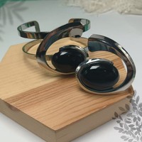 Ensemble de bijoux fantaisie, bracelet géométrique en spirale avec grosse pierre, bracelet épais en or et ensemble de bagues pour femmes